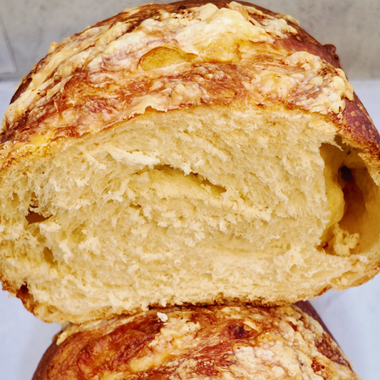 Farmstead Cheese Bread